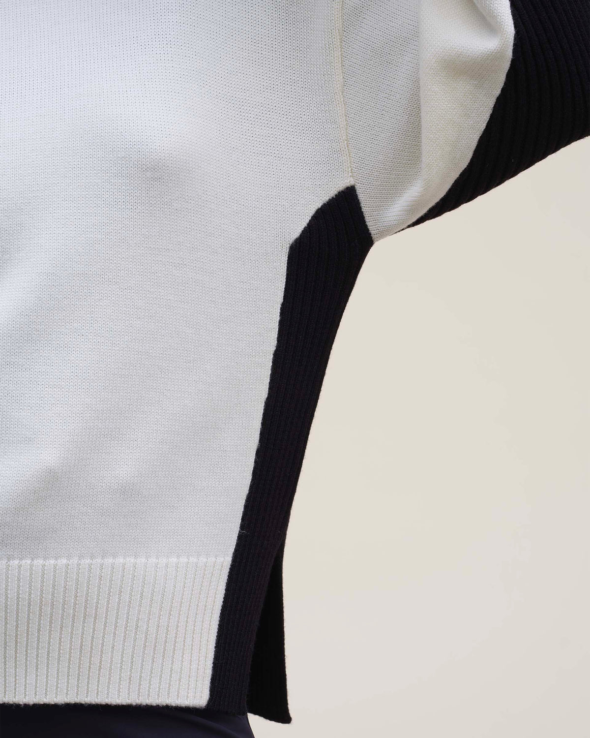 Jiminy - Pull en maille Noir & Craie