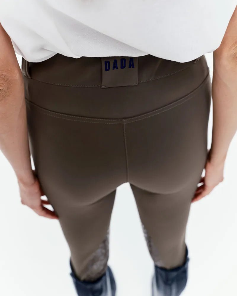 Kit New - Sculpting riding breeches with grip