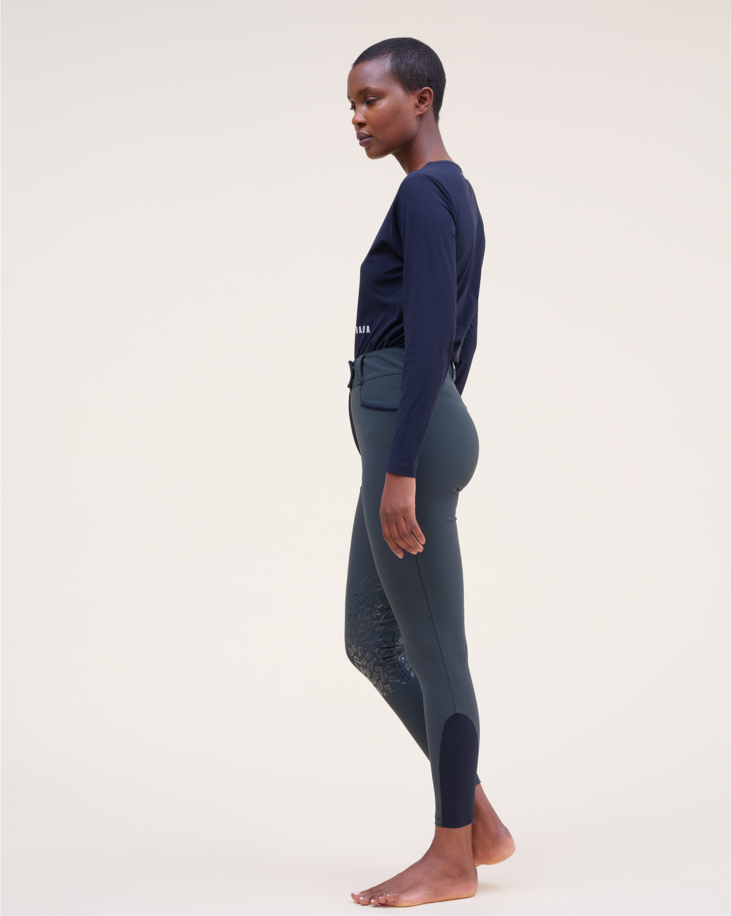 Kit New - Sculpting riding breeches with grip