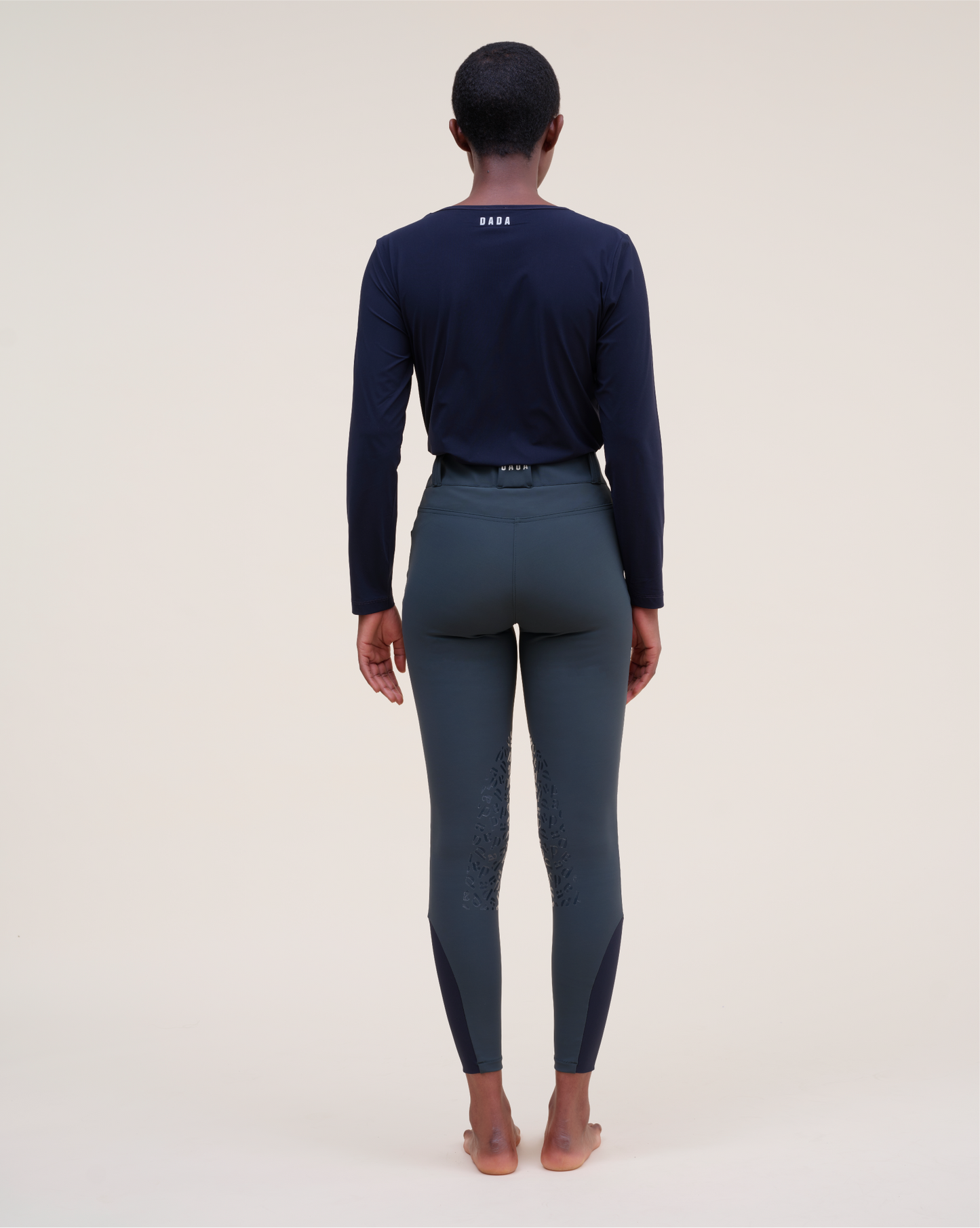 Kit New - Sculpting riding breeches with grip