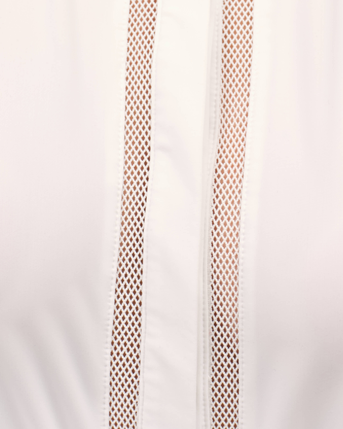 Couture transparency