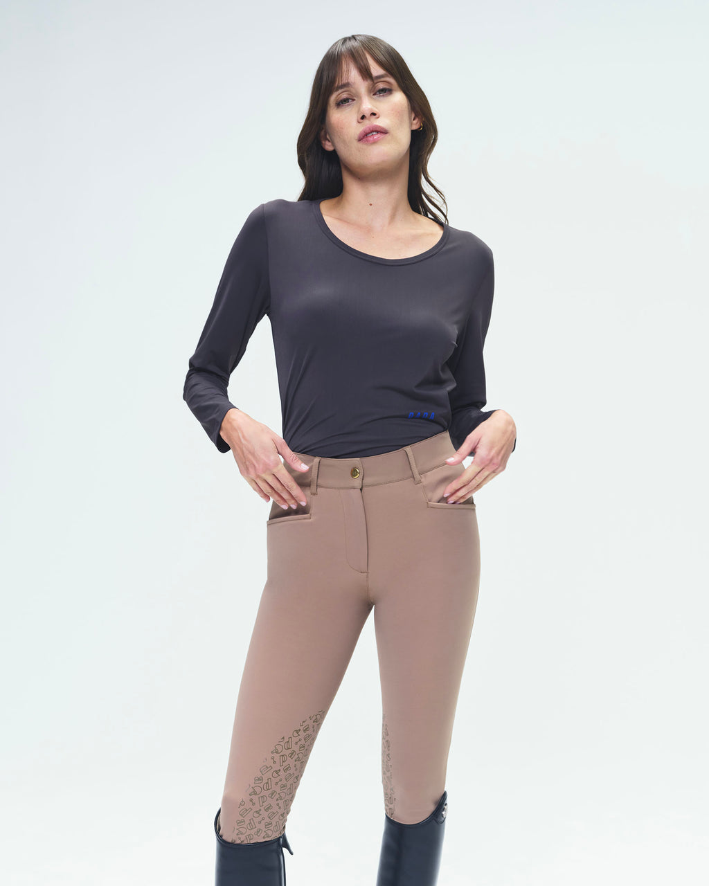 Betty ML - Burnt Earth Equestrian Technique T-Shirt