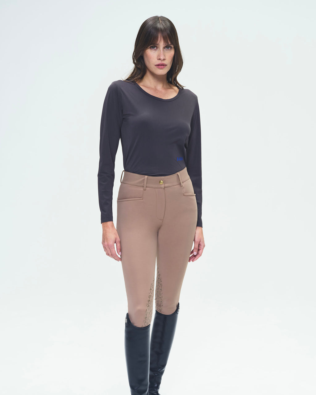 Betty ML - Burnt Earth Equestrian Technique T-Shirt