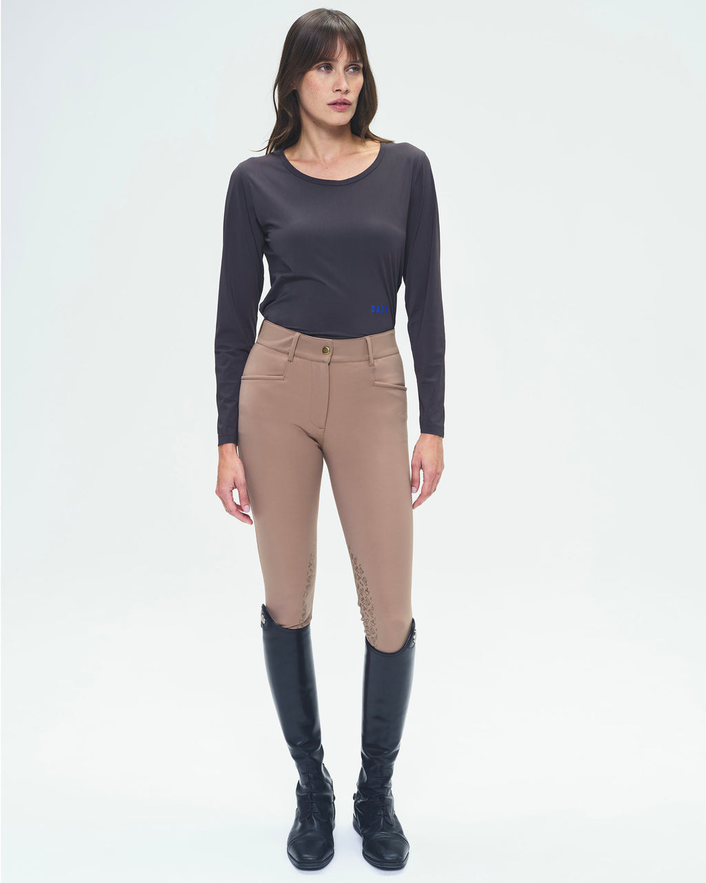 Betty ML - Burnt Earth Equestrian Technique T-Shirt