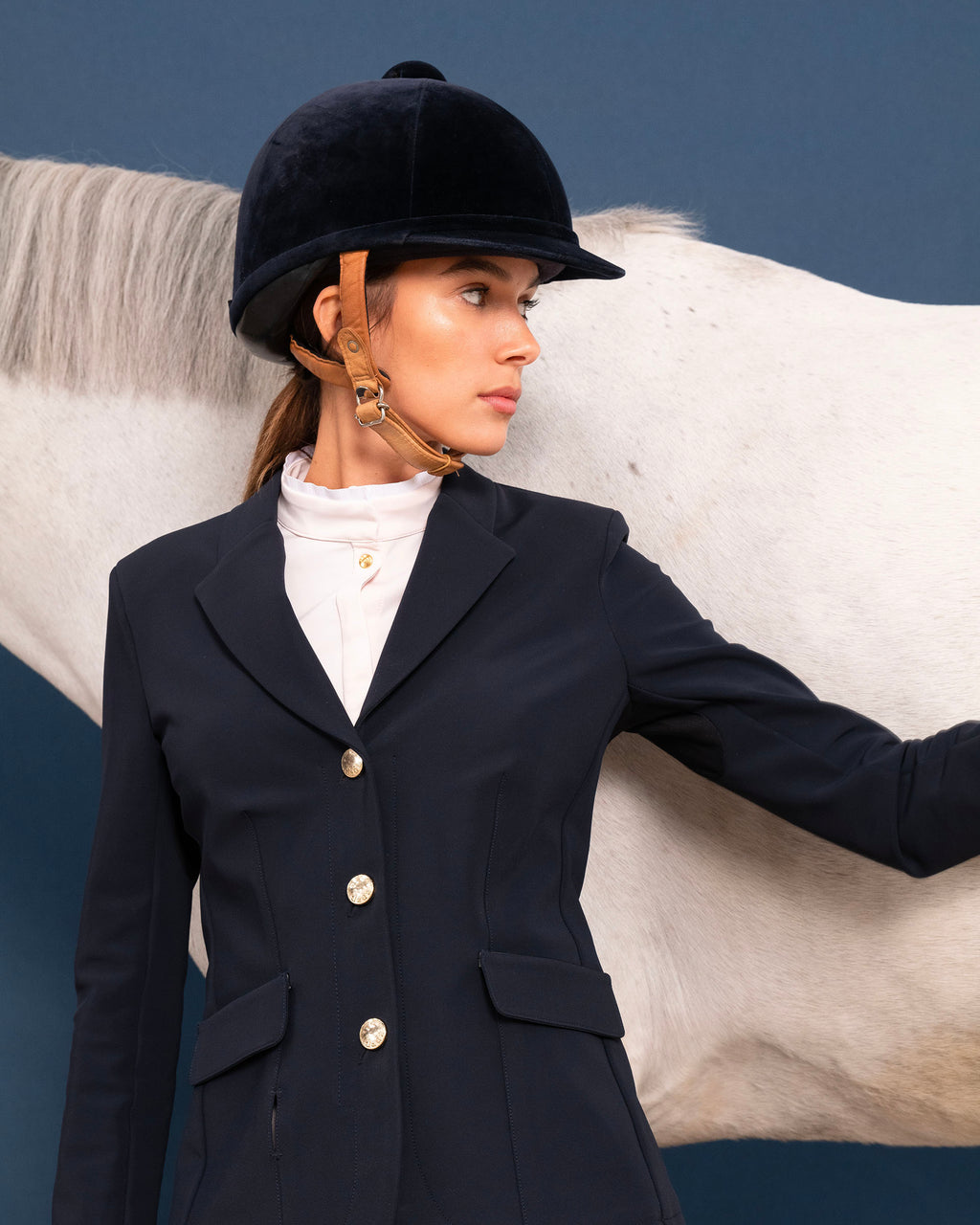 Bianca - Show jacket for Marine equestrian sports