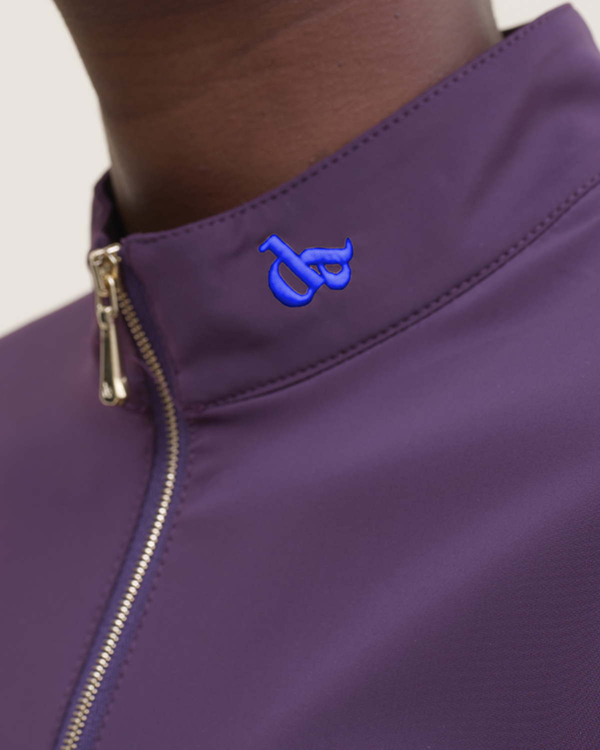 Signature collar