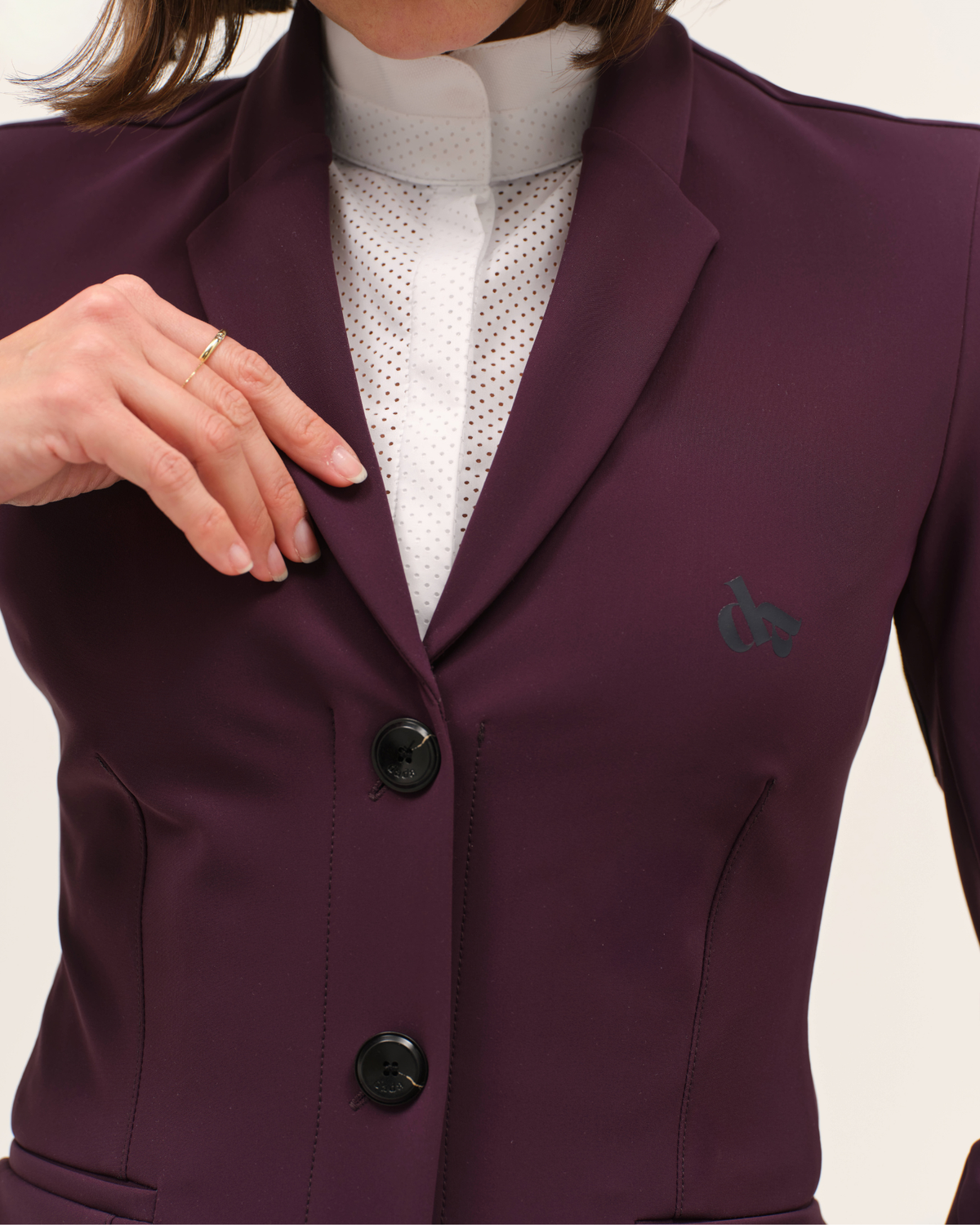 Dark muscat color