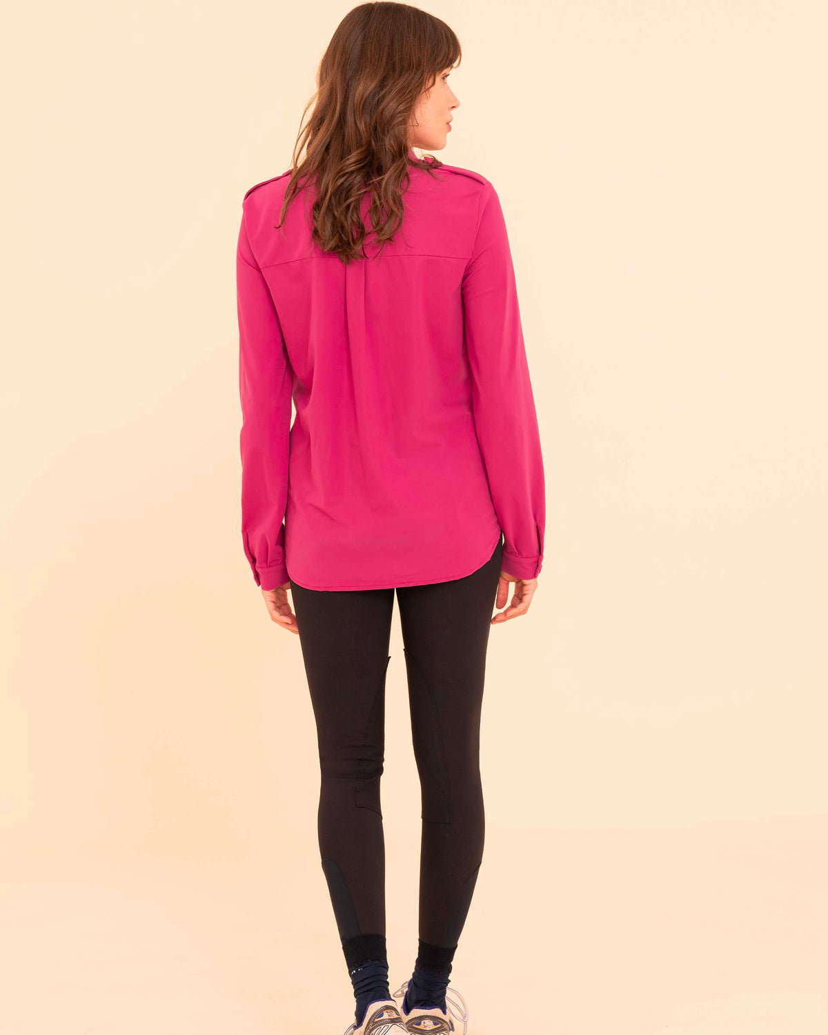 Hattina – Fluid Technical Riding Shirt, Raspberry