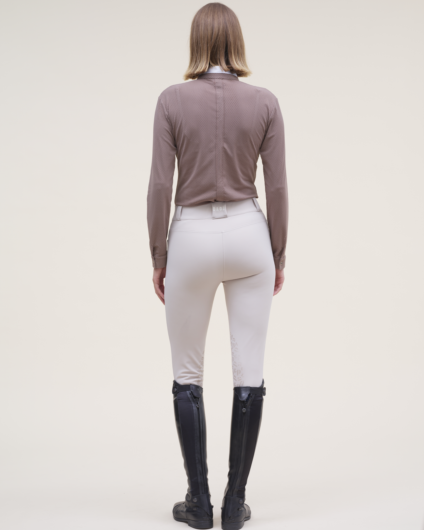 Kit New - Sculpting riding breeches with grip