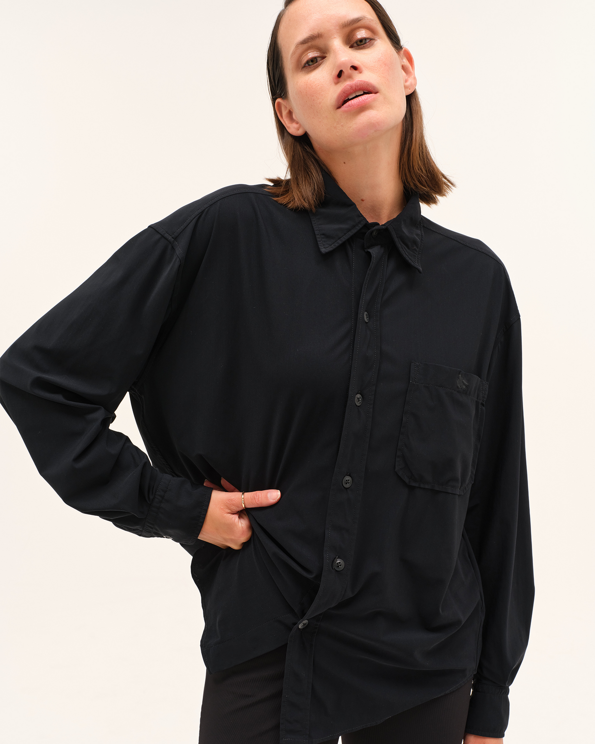 Olga - Chemise fluide et légère pour l'équitation Noir