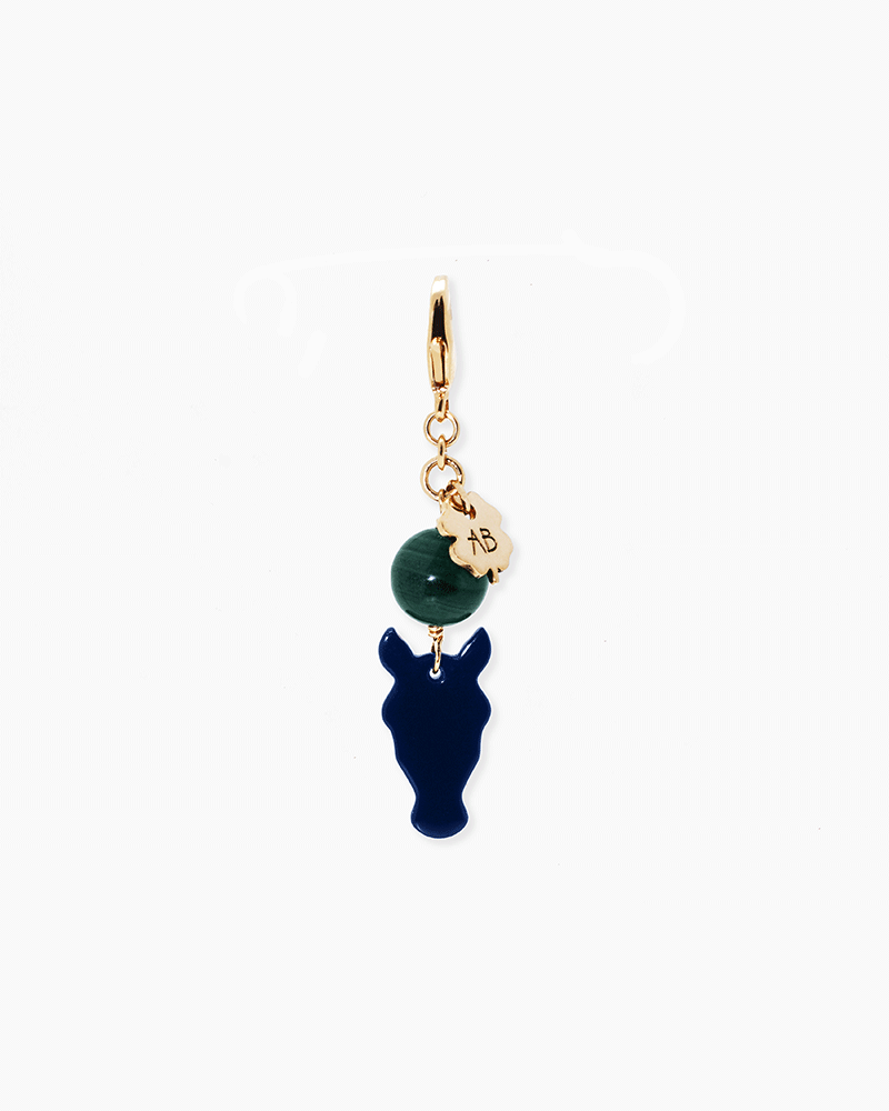 Horse charm enhanced by a malachite