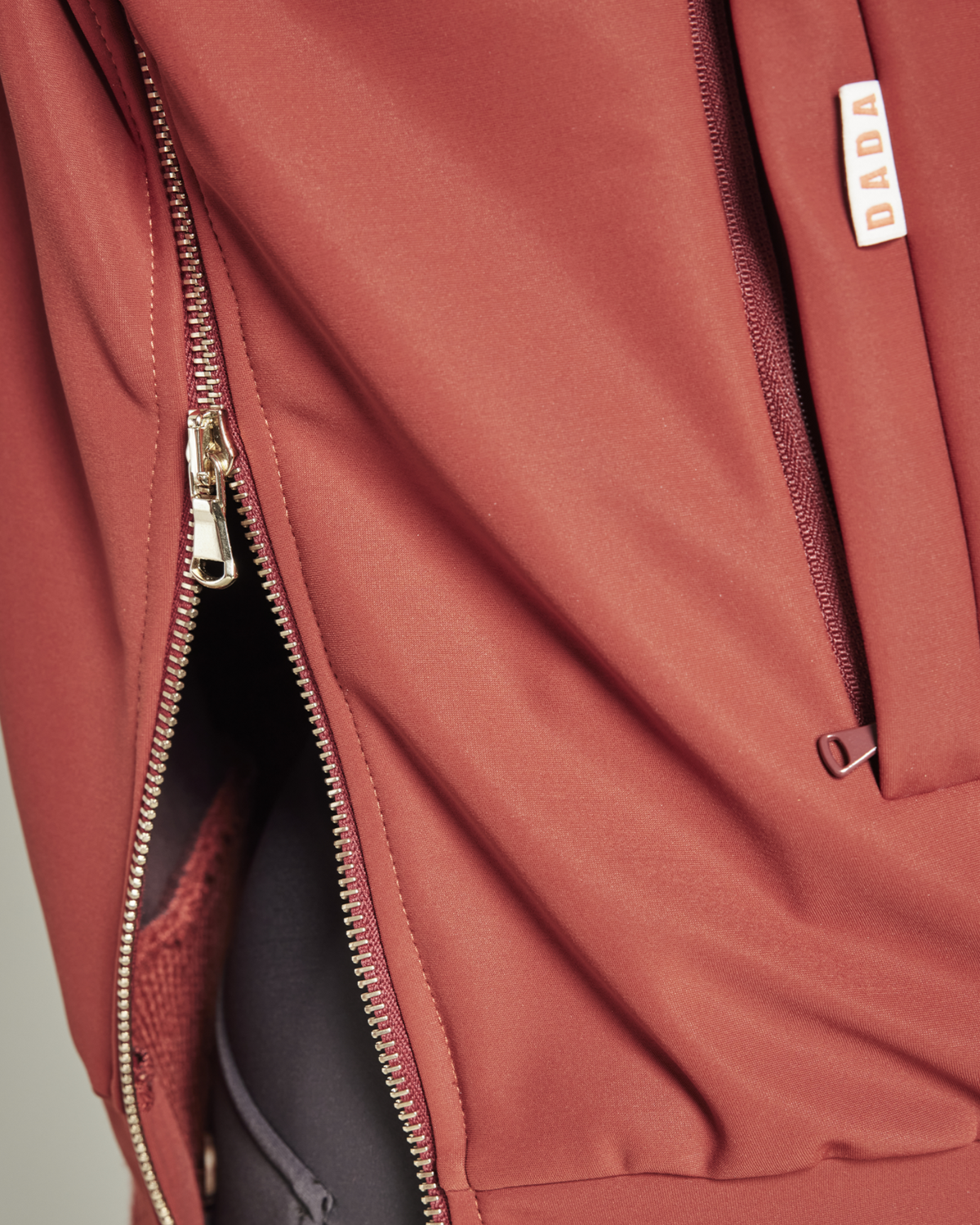 Zips latéraux