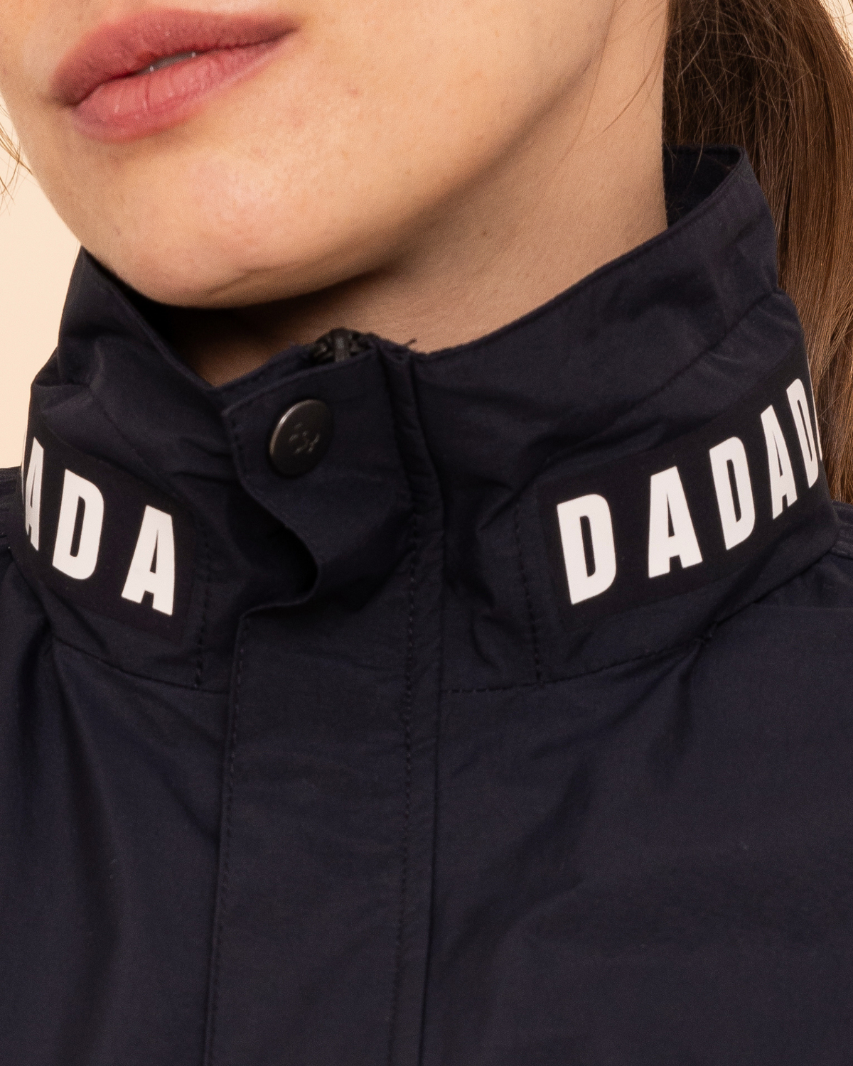 Graphic collar