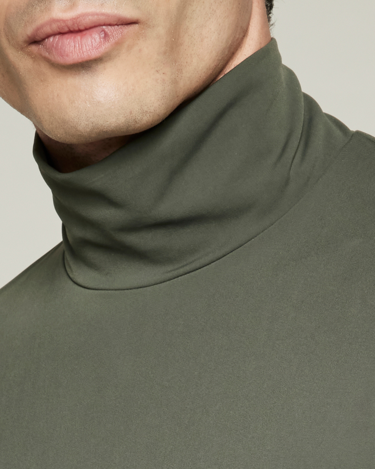 Stand-up collar