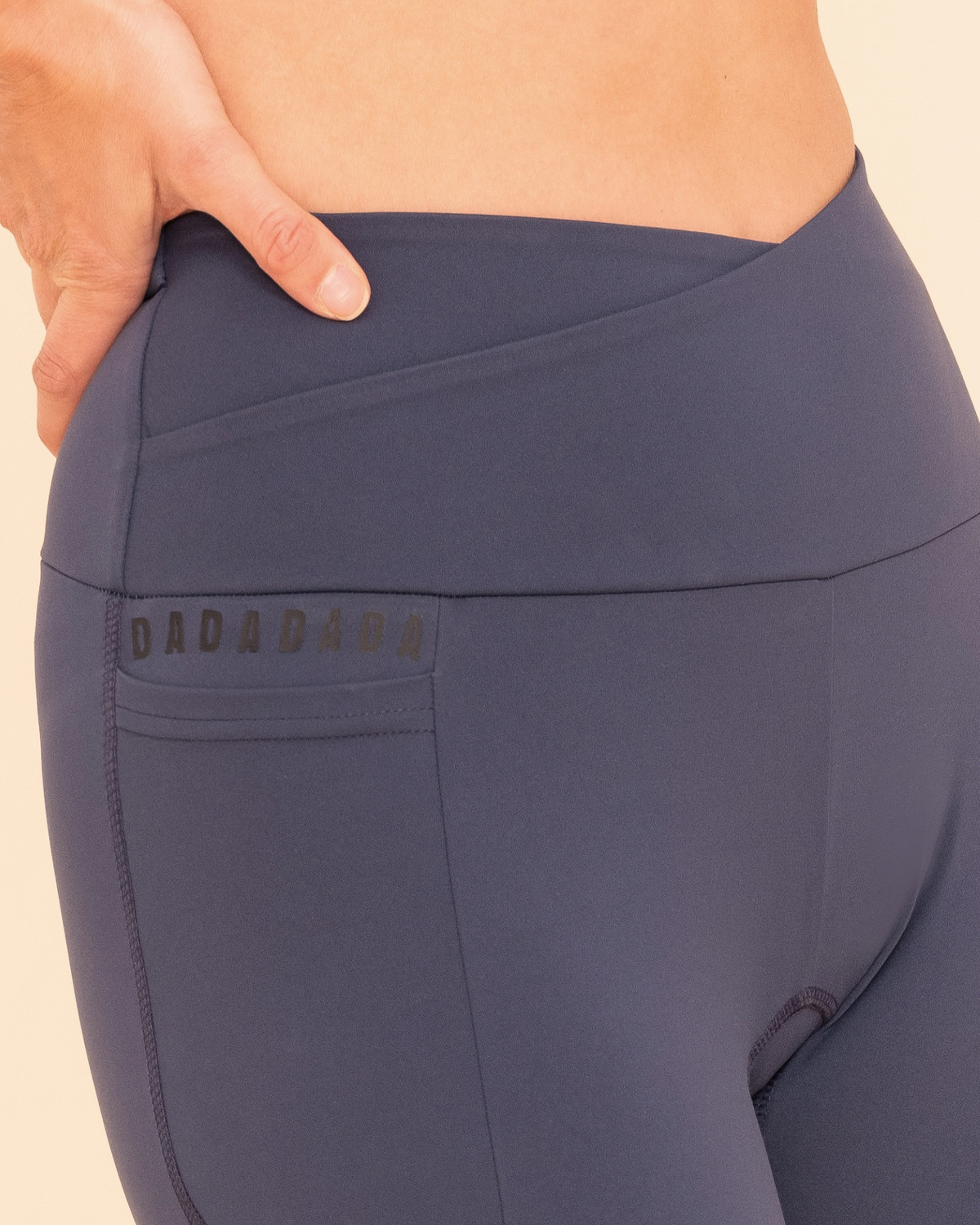 Sculpting waistband